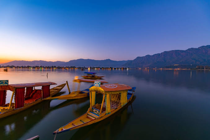 Kashmir Package 7N 8D